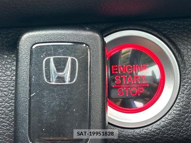 Honda CIVIC 2018-06 7499916-8