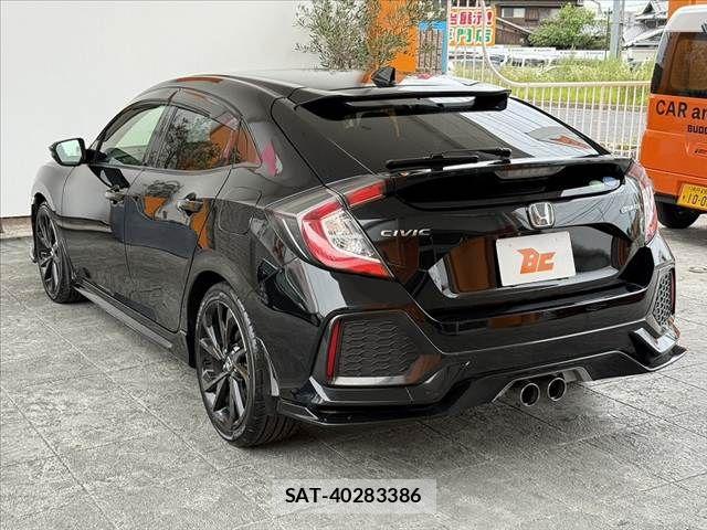 Honda CIVIC 2018-03 7499918-12