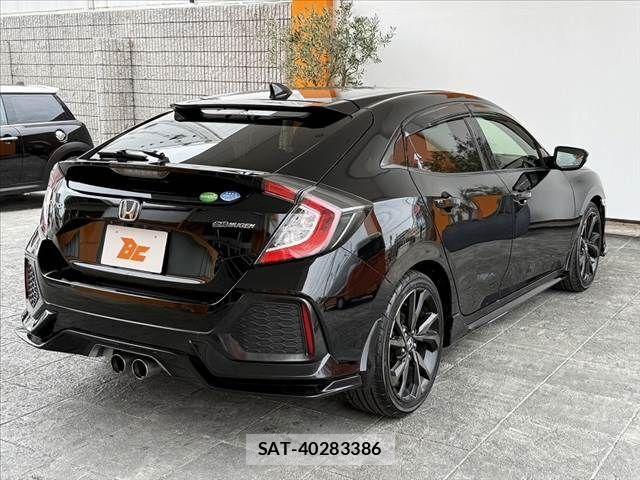 Honda CIVIC 2018-03 7499918-14