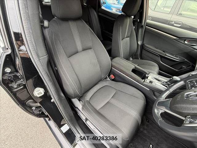 Honda CIVIC 2018-03 7499918-15