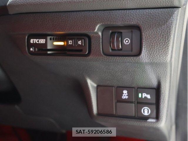 Honda CIVIC 2025-02 7561943-25