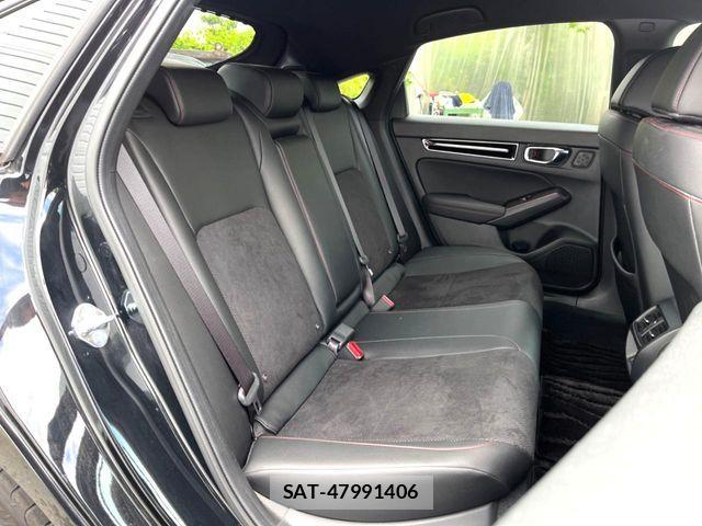 Honda CIVIC 2024-11 7561944-12