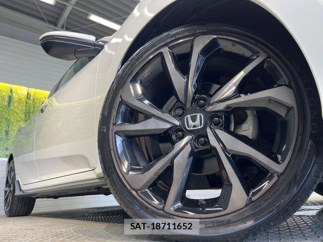 Honda CIVIC 2017-12 7561946-12