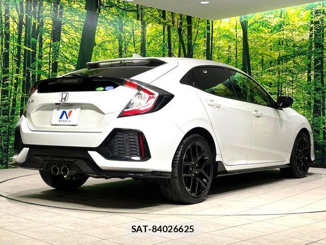 Honda CIVIC 2018-10 7561945-16