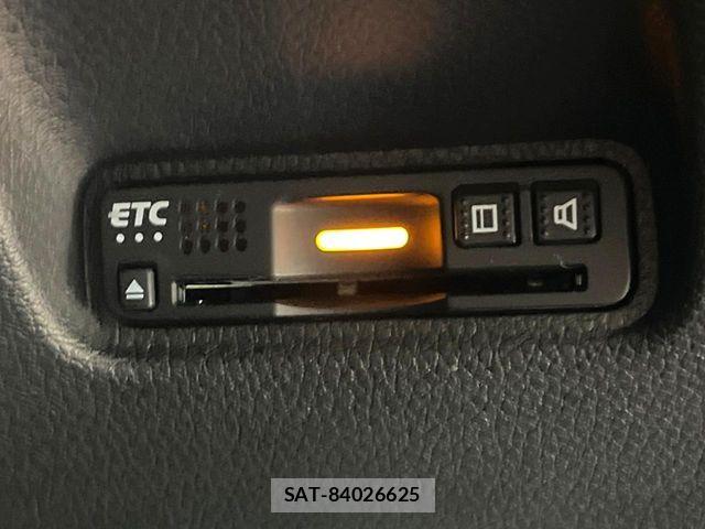 Honda CIVIC 2018-10 7561945-4