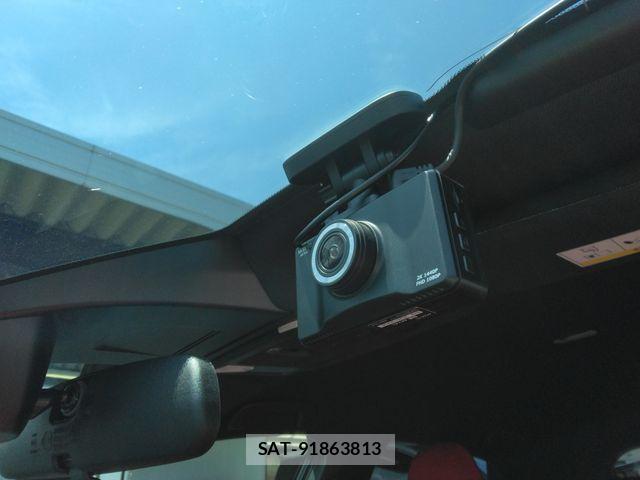 Honda CIVIC 2025-10 7615538-25