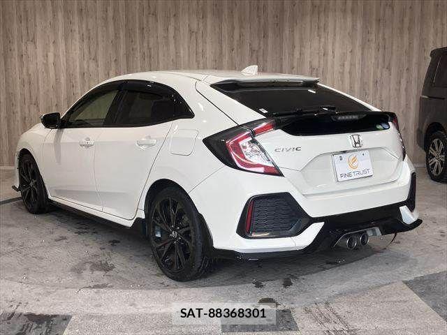 Honda CIVIC 2018-07 7615544-18