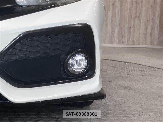 Honda CIVIC 2018-07 7615544-24