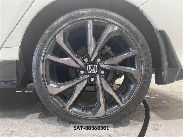 Honda CIVIC 2018-07 7615544-27
