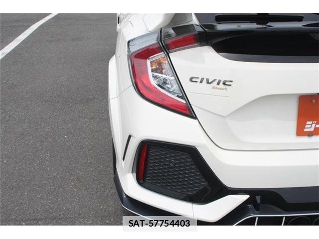 Honda CIVIC 2018-08 7721907-11