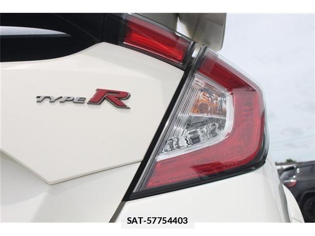 Honda CIVIC 2018-08 7721907-15