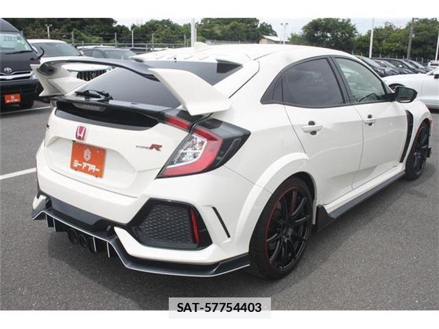Honda CIVIC 2018-08 7721907-16