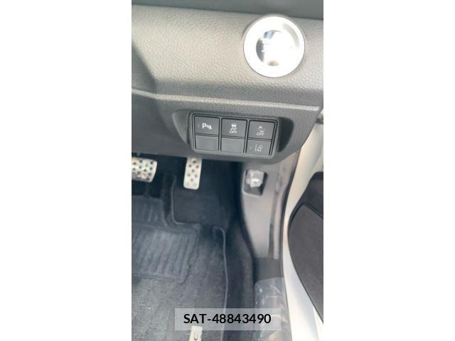 Honda CIVIC 2019-03 7721913-7