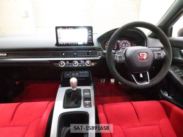 Honda CIVIC 2025-04 7721903-2