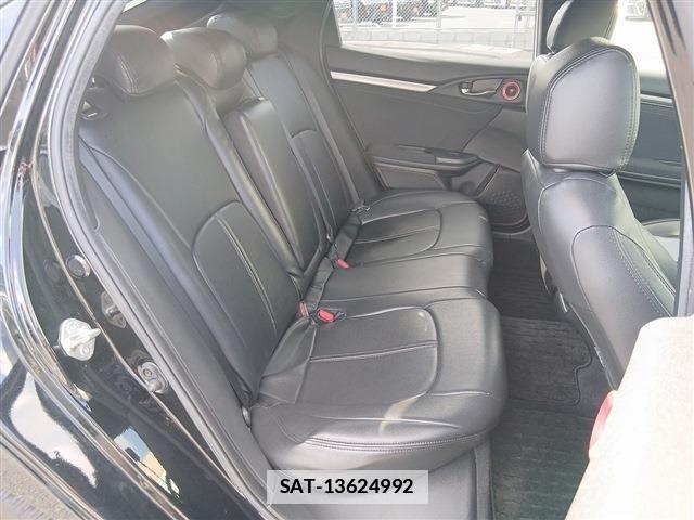 Honda CIVIC 2017-09 7783477-16