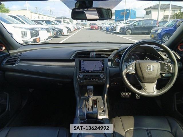 Honda CIVIC 2017-09 7783477-17