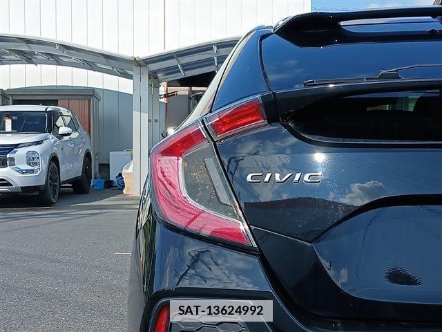 Honda CIVIC 2017-09 7783477-28