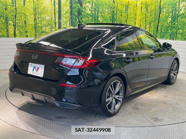 Honda CIVIC 2025-05 7783495-16