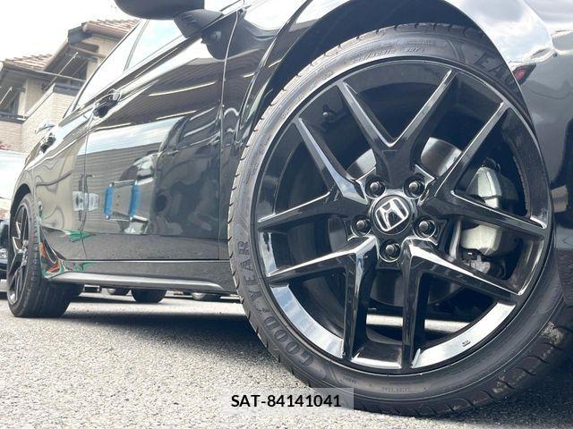 Honda CIVIC 2025-03 7783494-11