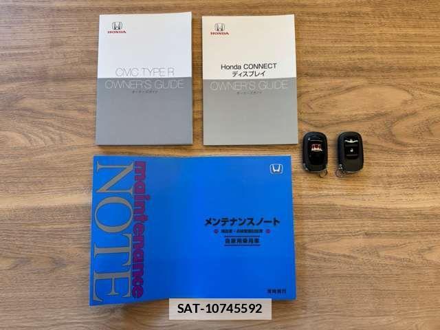Honda CIVIC 2023-06 7783508-14