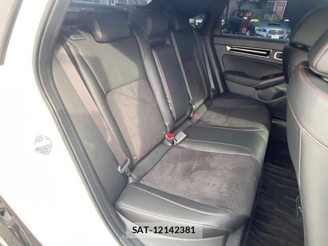 Honda CIVIC 2025-03 7783496-13