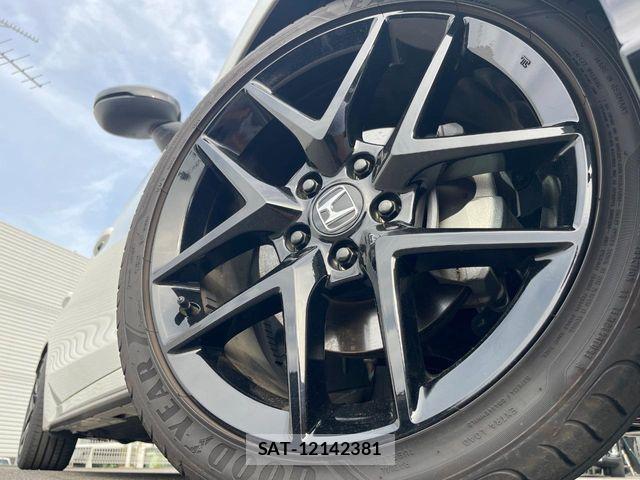 Honda CIVIC 2025-03 7783496-15