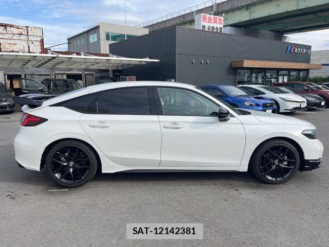 Honda CIVIC 2025-03 7783496-19