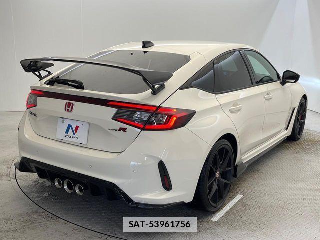Honda CIVIC 2024-10 7783509-16