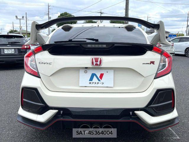 Honda CIVIC 2018-03 7783503-14