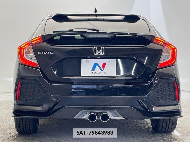 Honda CIVIC 2019-06 7783484-14