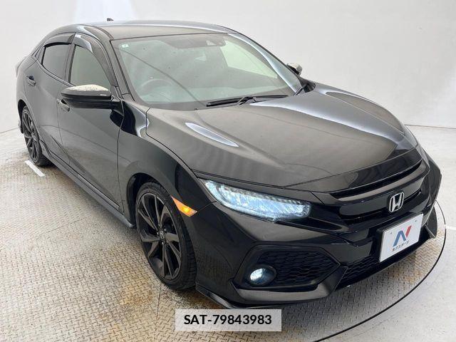 Honda CIVIC 2019-06 7783484-15