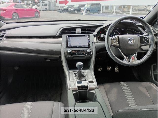 Honda CIVIC 2019-09 7875772-15