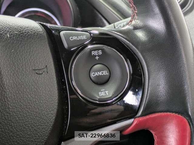 Honda CIVIC 2016-03 7875768-7