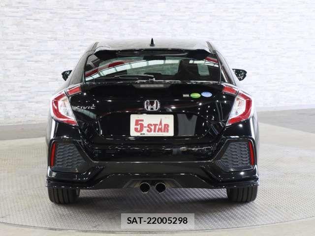 Honda CIVIC 2018-04 7875774-13