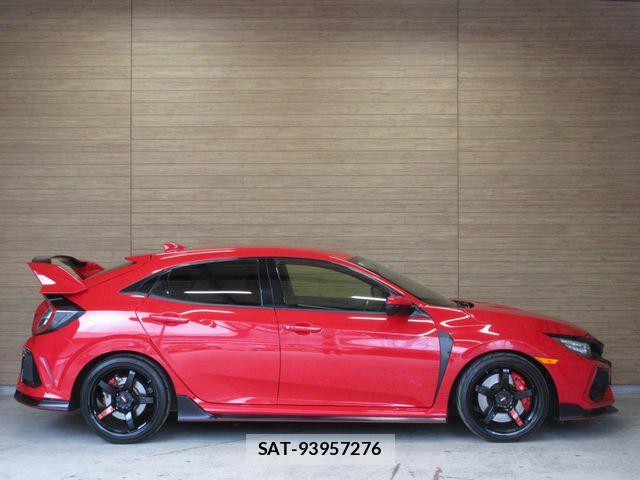 Honda CIVIC 2019-08 7875765-9