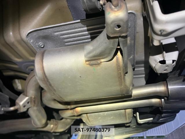 Honda CIVIC 2018-06 7875775-11