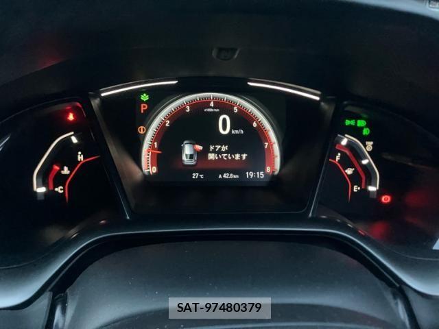 Honda CIVIC 2018-06 7875775-18