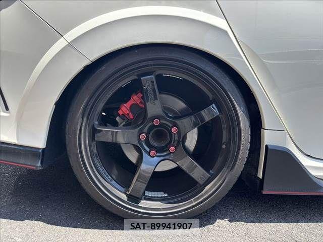 Honda CIVIC 2018-06 7875766-26
