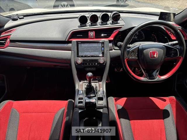 Honda CIVIC 2018-06 7875766-2