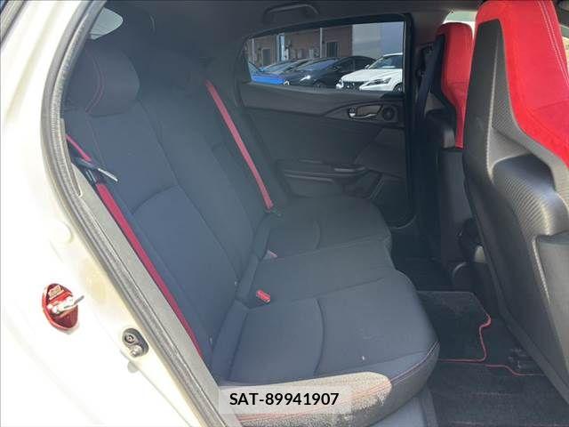 Honda CIVIC 2018-06 7875766-7