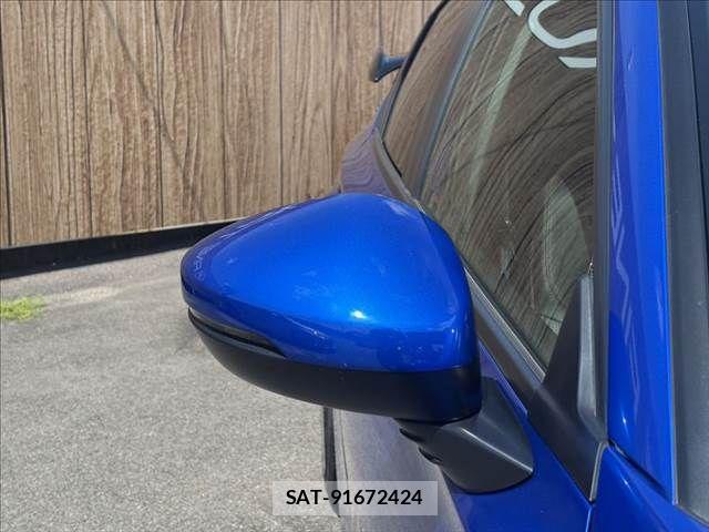 Honda CIVIC 2021-11 7875770-28