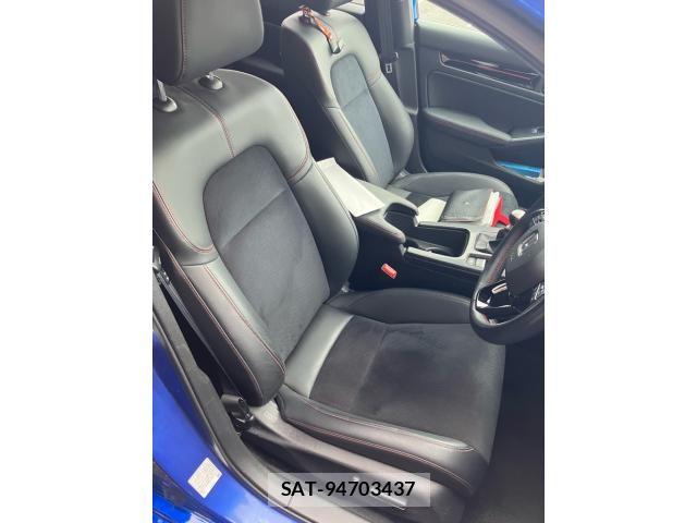 Honda CIVIC 2021-10 7875773-14