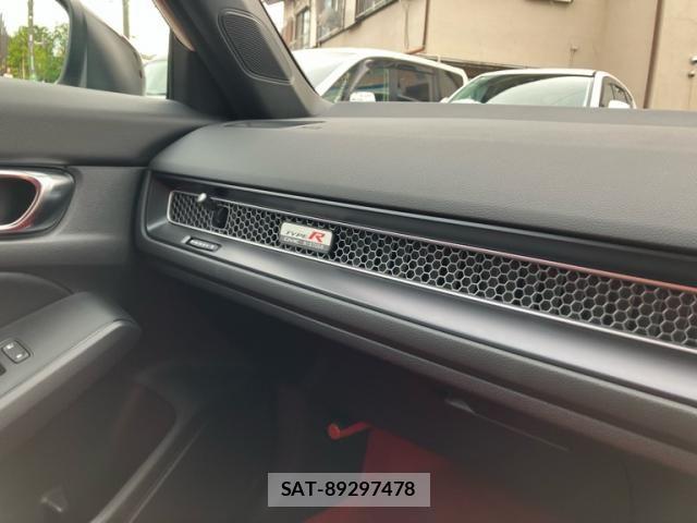 Honda CIVIC 2026-01 7902416-28