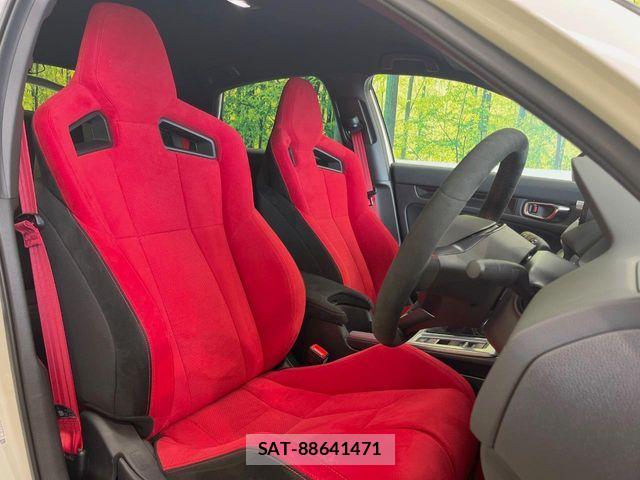Honda CIVIC 2025-04 7902415-9