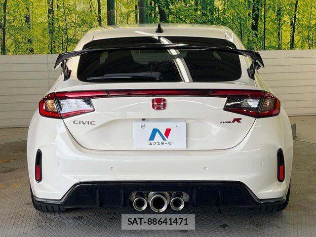 Honda CIVIC 2025-04 7902415-15