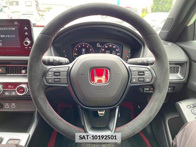 Honda CIVIC 2025-10 7960953-9