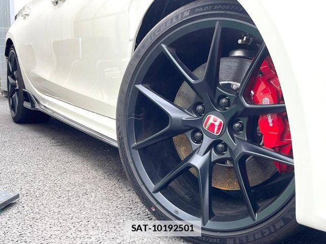 Honda CIVIC 2025-10 7960953-13