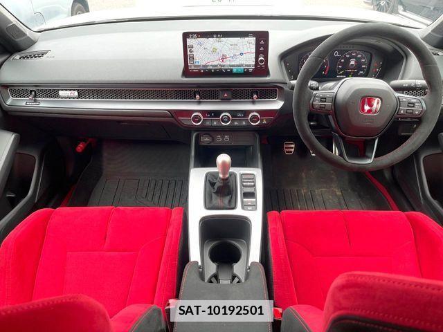 Honda CIVIC 2025-10 7960953-1