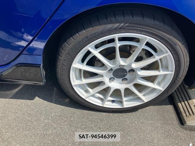 Honda CIVIC 2018-07 7960957-19