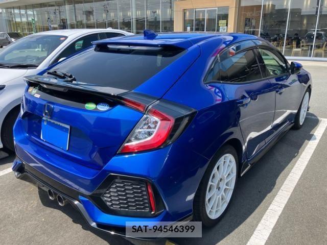 Honda CIVIC 2018-07 7960957-3
